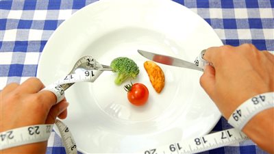 احذري، الدايت القاسى يجهد الكبد ويدمر المناعة 