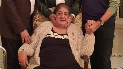 وفاة والدة الفنان هاني رمزي 