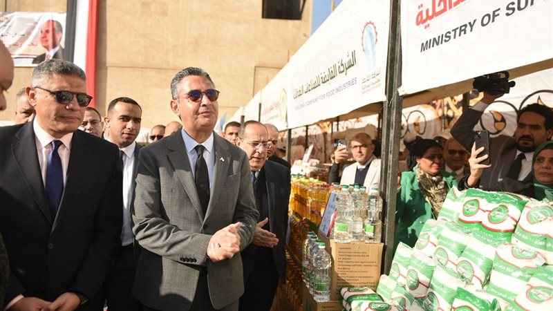 وزير التموين بٱسواق