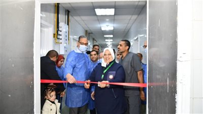 محافظ الفيوم ونقيب الأطباء يفتتحان وحدة المخ والأعصاب بمستشفى سنورس المركزي 