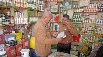 زراعة الفيوم تشن حملة على محال بيع المبيدات الزراعية والمخصبات