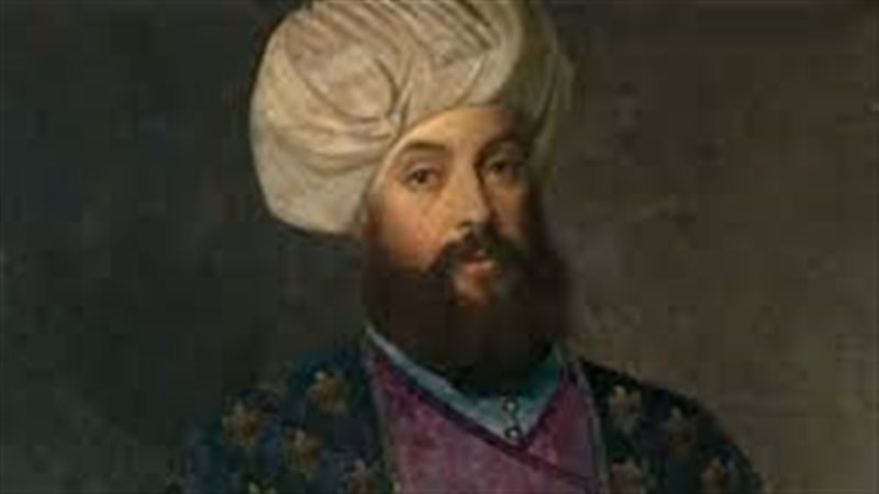 صلاح الدين خليل،