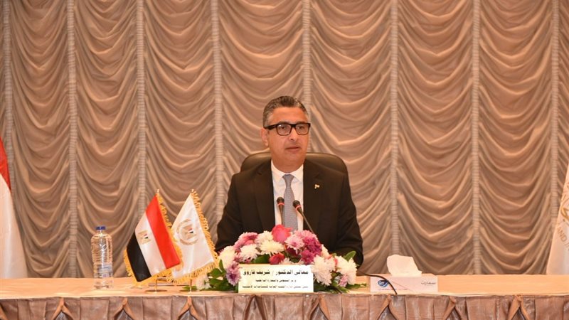 وزير التموين 