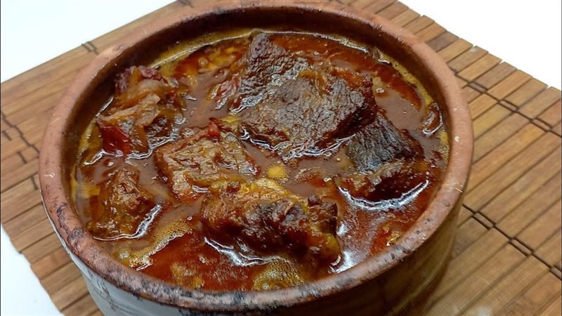 طاجن اللحم البتلو