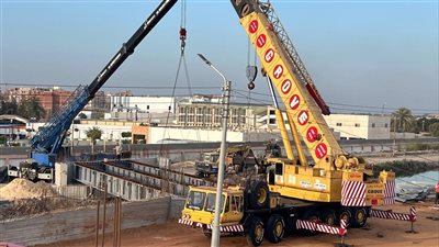 محافظ الإسماعيلية يتابع المراحل النهائية للمحور التبادلي بمدينة القنطرة غرب