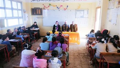 ندوة توعوية بالمحمودية تناقش دور المعلم ورسالته في بناء الأجيال