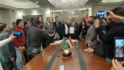 هانى سري الدين يتقدم بأوراق ترشحه لرئاسة حزب الوفد 