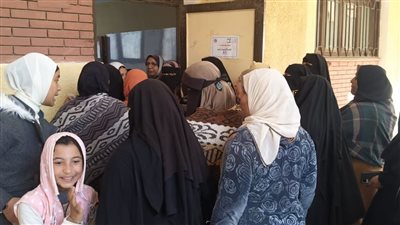 انتخابات النواب 2025، إقبال للسيدات على لجنة اللواء أحمد عبد التواب بالفيوم بعد فترة الراحة