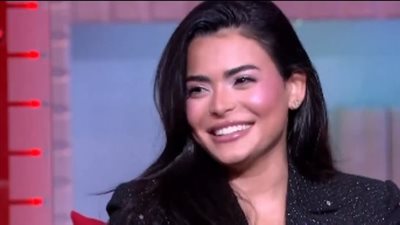 أسماء جلال تحدد مواصفات فتى أحلامها وعمرو أديب: مفيش (فيديو)