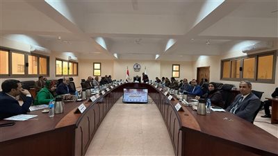 إنشاء مركز للخدمات الطلابية وتدشين مجلة علمية بسوهاج الأهلية