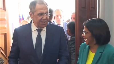 نصبت له كمينًا، روسيا تكشف علاقة حاكمة فنزويلا المؤقتة مع لافروف بمقطع قديم (فيديو)