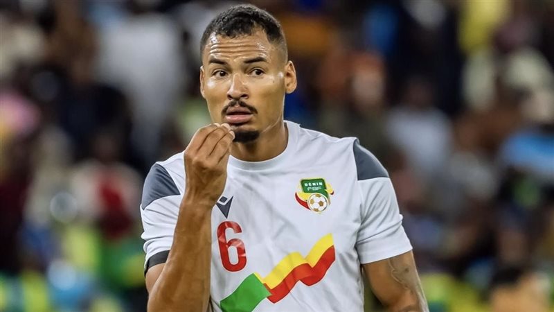 لاعب منتخب بنين،