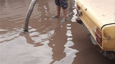 إصلاح تسريب ناتج عن كسر بخط مياه بهتيم بشبرا الخيمة