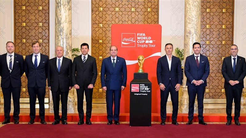 الرئيس السيسي ووفد