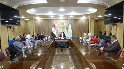 محافظ كفرالشيخ: مشروعات التوسع في خدمات الصرف الصحي تشمل 59 قرية على مرحلتين 