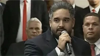 نجل مادورو باكيا أمام البرلمان الفنزويلي: الوطن في يد أمينة ووالداي سيعودان قريبا (فيديو)