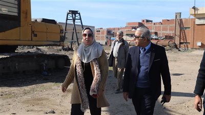 رئيس شركة الصرف الصحي بالإسكندرية يتفقد محطة مصرف القلعة لمتابعة خطة التشغيل