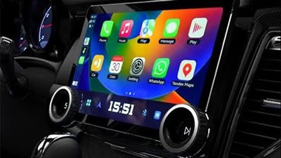 أعطال شاشات السيارات الحديثة وطرق صيانتها 