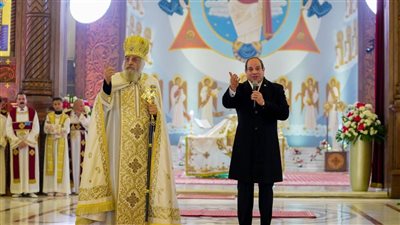 أخبار مصر اليوم، الأقباط يستقبلون السيسي بكاتدرائية 