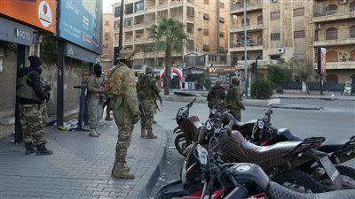 الجيش السوري يعلن حظر التجول في حيي الشيخ مقصود والأشرفية بمدينة حلب
