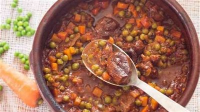 طريقة عمل البسلة والجزر باللحمة بمذاق رائع