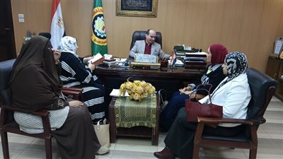 وكيل صحة الدقهلية يتابع توافر الأدوية والمستلزمات الطبية خلال أعياد الميلاد