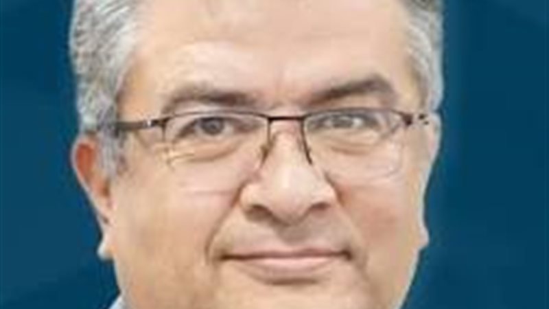 الدكتور ايمن عبد