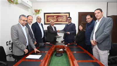 مياه القليوبية توقع بروتوكول تعاون مع نادي روتاري هليوبوليس لتنفيذ وصلات مياه وصرف صحي