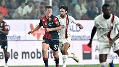 ميلان يخطف تعادلا مثيرا أمام جنوى بالدوري الإيطالي