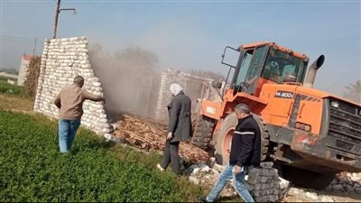 في ثاني مرة خلال يومين، إزالة فورية لتعدٍ جديد على الأراضي الزراعية بالقناطر الخيرية