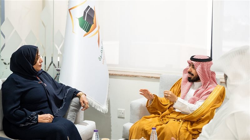 اجتماع رئيس اللجنة