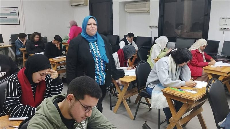 جامعة عين شمس 