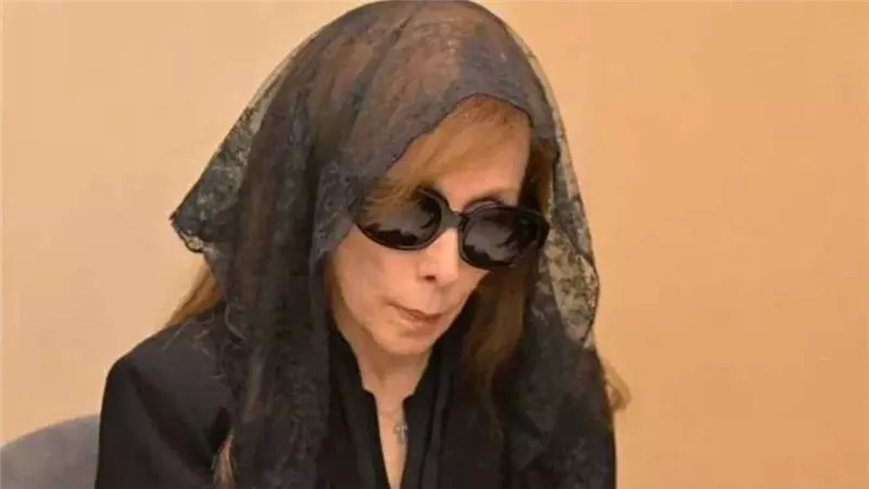 فيروز