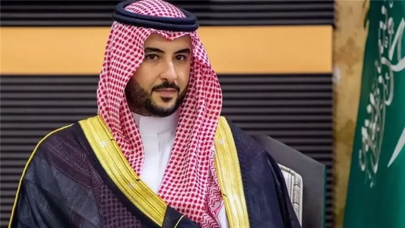 وزير الدفاع السعودي