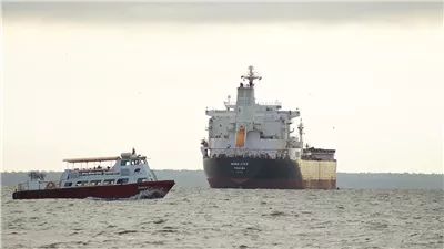 البنتاجون: سنعترض جميع سفن 