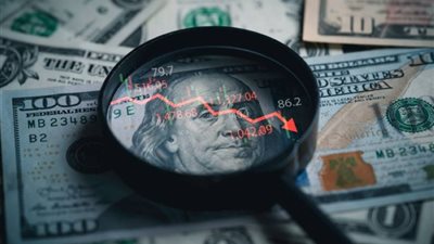 آخر تطورات سعر صرف الدولار في البنك المركزي والبنوك المصرية