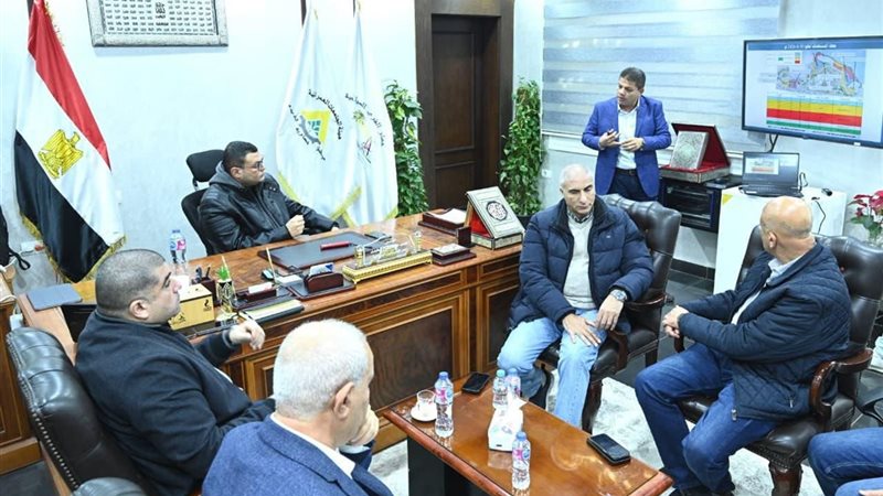 اجتماع المهندس شريف