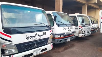 محافظ أسيوط يوجه برفع جاهزية وصيانة معدات الحملة الميكانيكية 