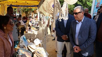 محافظ الإسماعيلية: ندعم الأفكار والمبادرات التي يقودها الشباب لتحقيق التنمية 