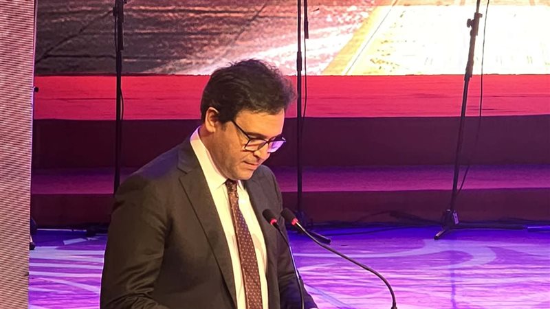 وزير الثقافة خلال