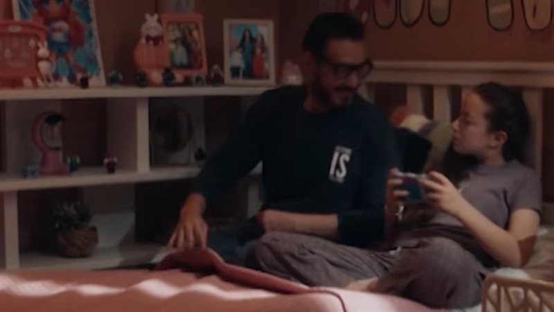 أبطال مسلسل لعبة