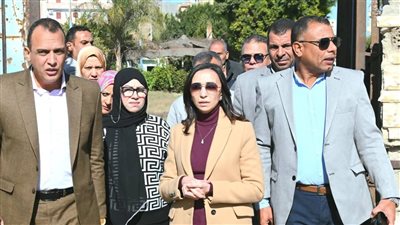 محافظ البحيرة توجه بإعادة إحياء حديقة اللوتس بدمنهور (صور)