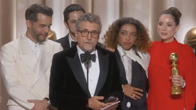  The Secret Agent يفوز بجائزة أفضل فيلم أجنبي في جولدن جلوب (فيديو)