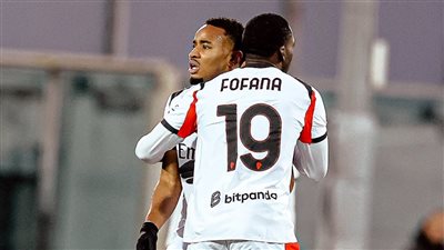 ميلان يسقط في فخ التعادل أمام فيورنتينا 1-1 بالدوري الإيطالي (فيديو)