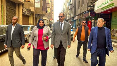 محافظ سوهاج يحيل مسئول النظافة بحي شرق إلى التحقيق 
