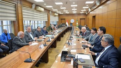 محافظ الدقهلية يترأس اجتماعًا موسعًا لمتابعة توصيل مرافق 