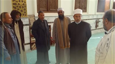 مدير أوقاف الإسماعيلية يتفقد مسجد قرية بأبو خليفة تمهيدًا لافتتاحه احتفالا بليلة الإسراء والمعراج