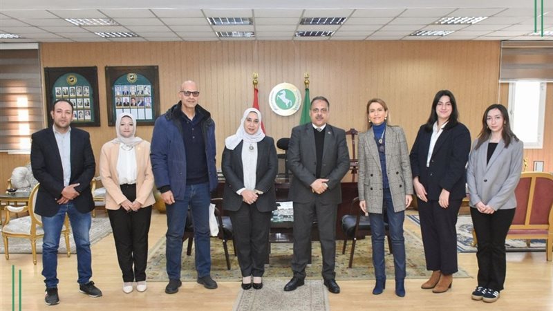  محافظ الشرقية 