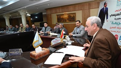 محافظ الغربية يوجه رؤساء المدن بحصر وتسجيل حركة التوك توك لضبط الشارع