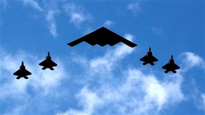 دون الإطاحة بالنظام، مصادر تكشف ملامح الضربة العسكرية الأمريكية المحتملة لإيران 